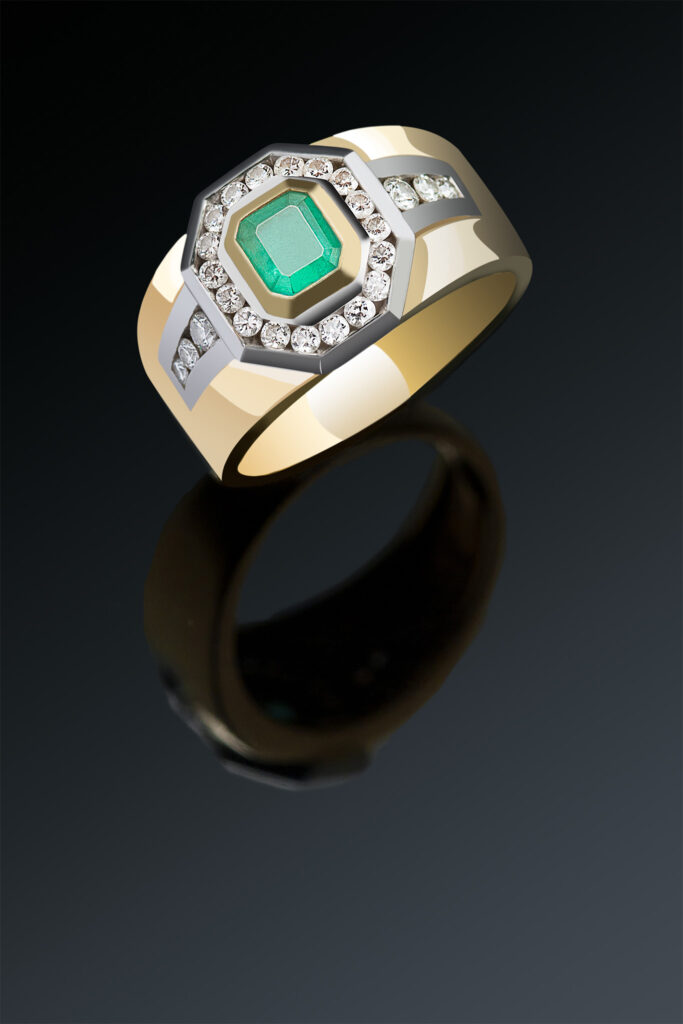 Anello Brillanti e pietra verde copia